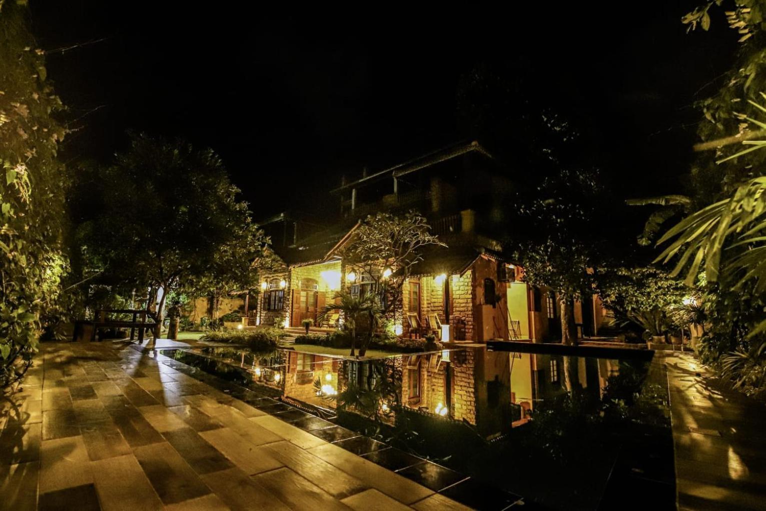 The Kabok Villa By Vivanya อัมบาลังโกดา ภายนอก รูปภาพ