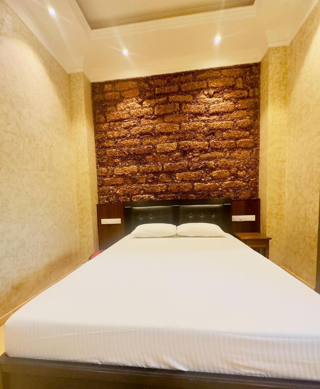The Kabok Villa By Vivanya อัมบาลังโกดา ภายนอก รูปภาพ